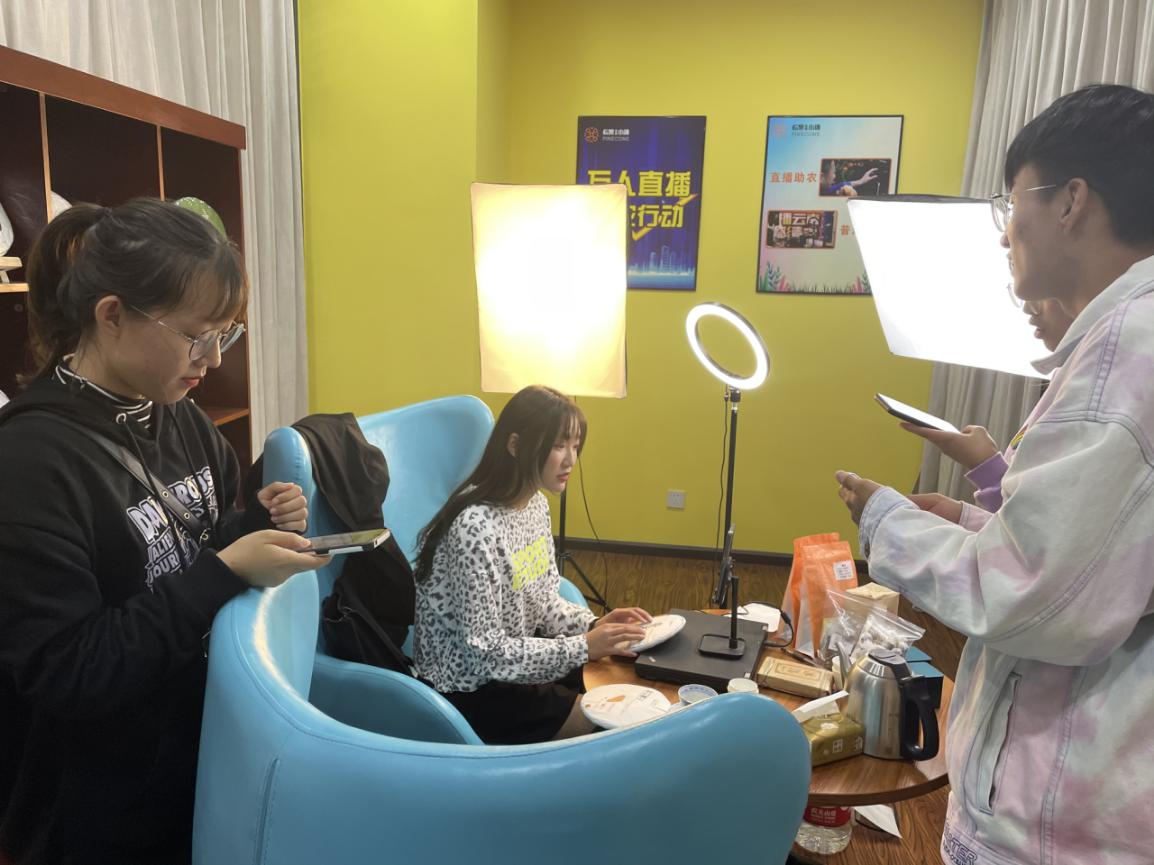 说明: 02051d13664ed6f4b09b99d2031789b